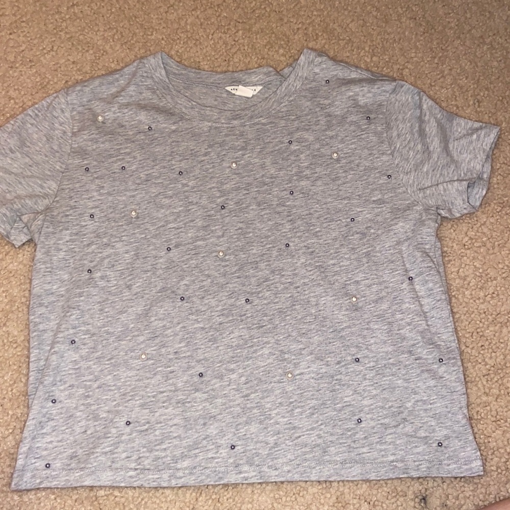 grey t-shirts with pearls on it